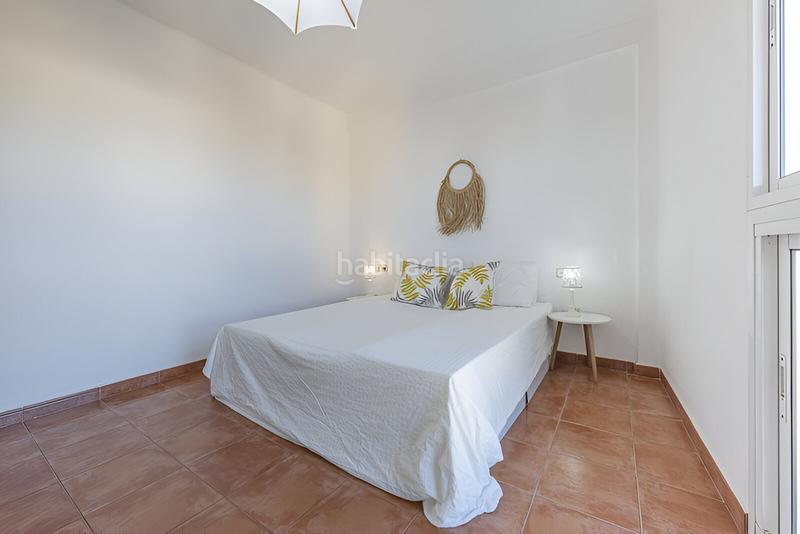 Foto 535020c6-536c-4210-8b86-e87ae86b6aa8. Apartament amb aparcament piscina a Playamar - Benyamina Torremolinos