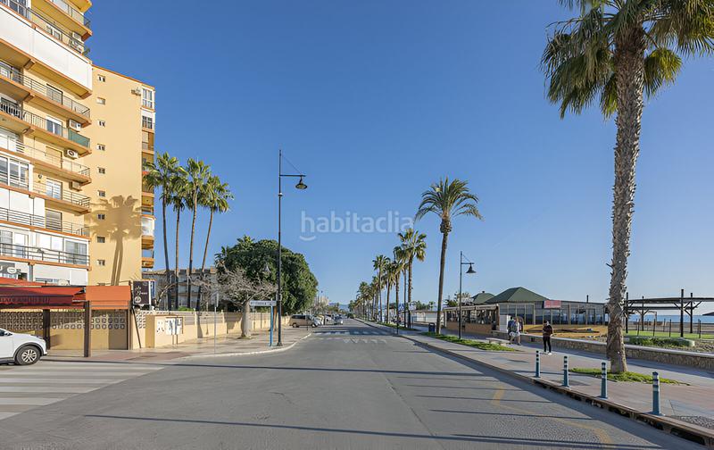 Foto eadeaae1-ca7b-41de-bb27-a2a9a7f17e6e. Apartament amb aparcament piscina a Playamar - Benyamina Torremolinos
