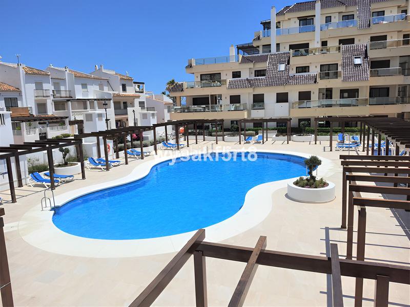 Foto 68972465-09c6-4ca8-8e3d-75cbbd5f771b. Appartement mit parking pool in La Duquesa Manilva