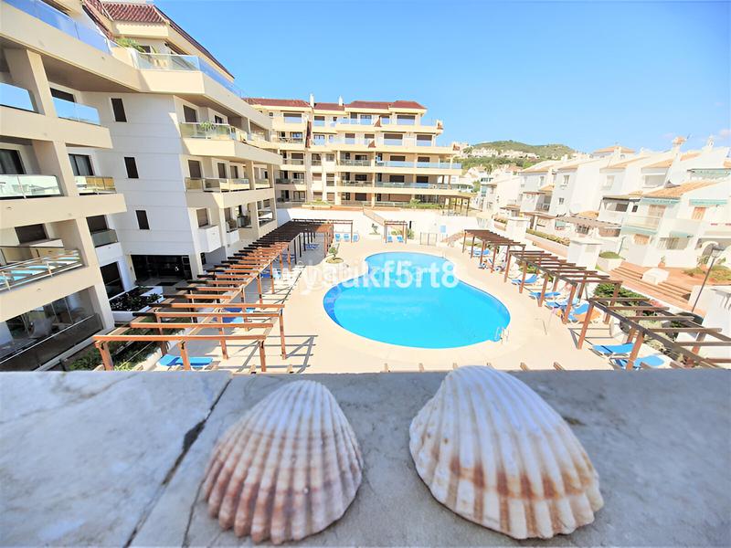 Foto 6d7d8bc8-32a2-4b59-8217-0b2e2821a0f7. Appartement avec parking piscine dans La Duquesa Manilva