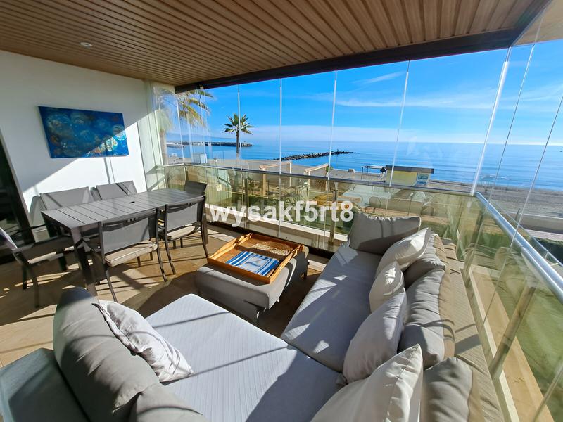 Foto f1c6db67-f2ab-45d4-9e40-15523106b497. Appartement avec parking piscine dans La Duquesa Manilva