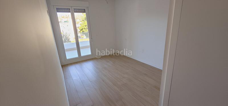 Foto 3a192411-15fd-47df-91fd-9062d4656ca6. Piccolo appartamento con parcheggio piscina in Nueva Andalucía centro Marbella