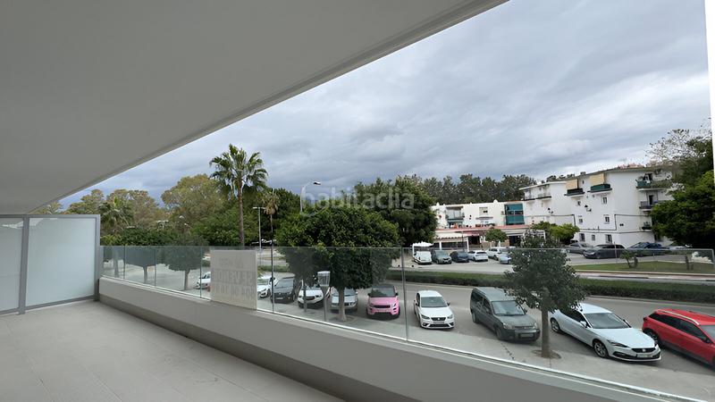 Foto 53b2df07-f31a-4b9c-9802-28f5576688cd. Piccolo appartamento con parcheggio piscina in Nueva Andalucía centro Marbella
