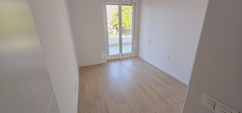 Foto 6266e923-7af6-467b-893e-27feb54d852a. Piccolo appartamento con parcheggio piscina in Nueva Andalucía centro Marbella