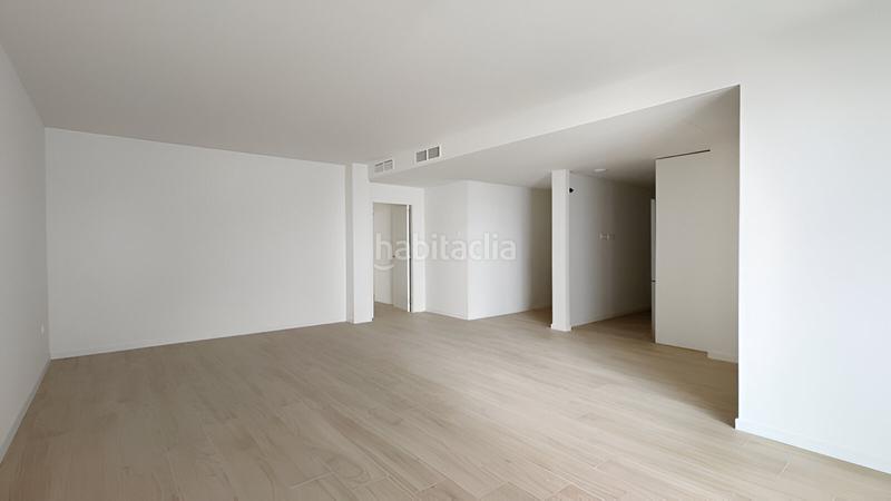 Foto ea9d8336-f69a-4e3b-8c26-78df901cdc40. Piccolo appartamento con parcheggio piscina in Nueva Andalucía centro Marbella