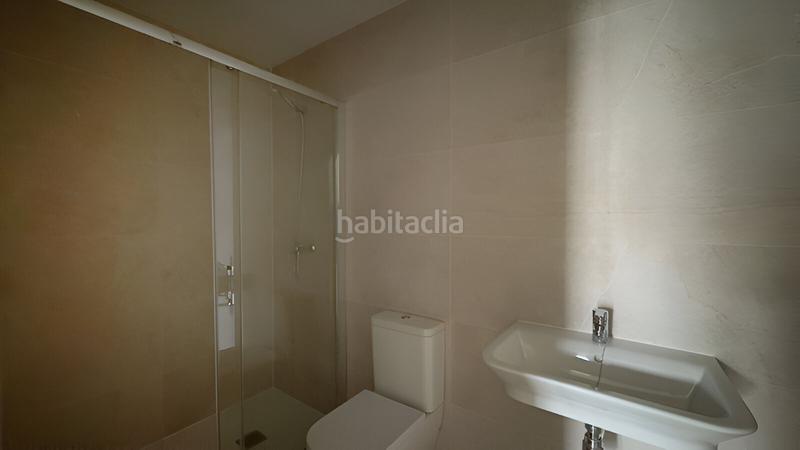 Foto ed5a38f3-3b33-48ab-a4ee-ecc1ca37e4d1. Piccolo appartamento con parcheggio piscina in Nueva Andalucía centro Marbella