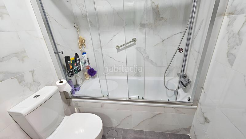 Foto 2db7f968-579d-401d-bea3-6e8ffd3b8b2a. Appartement avec parking piscine dans San Luis de Sabinillas Manilva