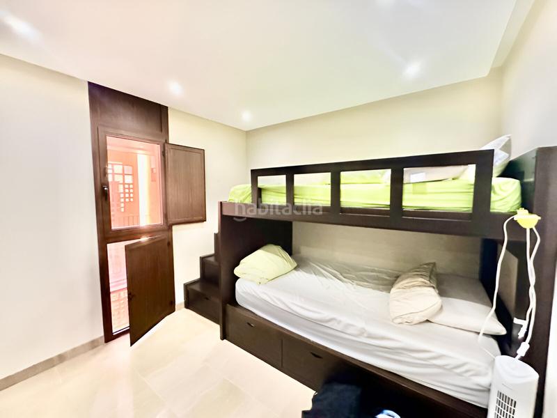 Foto 672af899-fd4e-4b18-b098-c911ec116814. Apartamento  en planta media en venta en Estepona