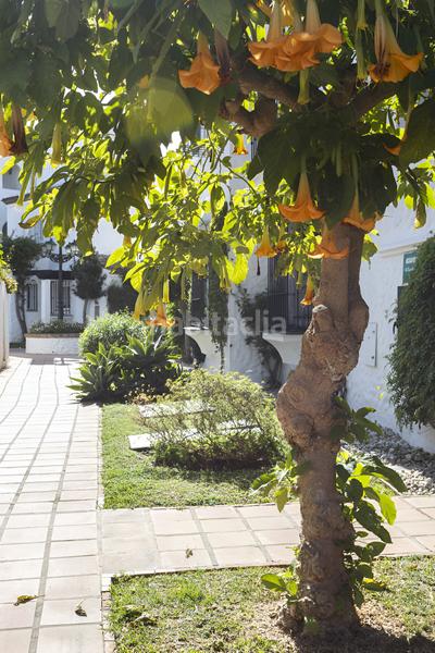 Foto 836ae819-caf1-4f1e-bc2c-9569b293758f. Casa pareada casa adosada en venta en el paraíso en Estepona