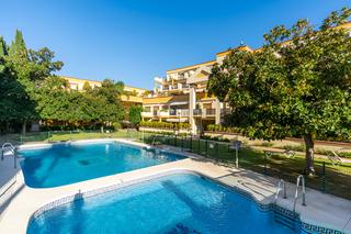 Planta baixa a Playa Bajadilla - Puertos. Apartamento en planta baja en venta en marbella