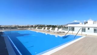 Piano terra in Nueva Andalucía centro