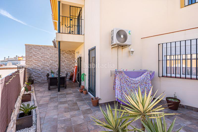 Foto cfdbc26a-2bef-4aac-829a-4c923a14d6d8. Casa adosada  en venta en Manilva pueblo Manilva