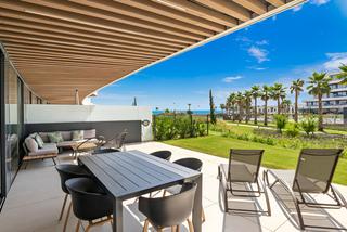 Piano terra in Manantiales-Estación de Autobuses. Apartamento en planta baja en venta en torremolinos