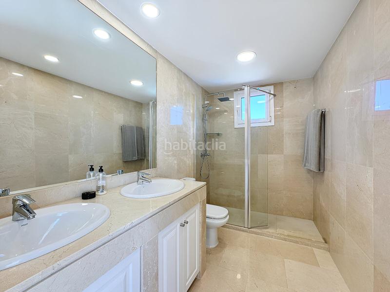 Foto e0e700af-249d-4158-be26-0a863d75e552. Ático  en venta en Manilva pueblo Manilva