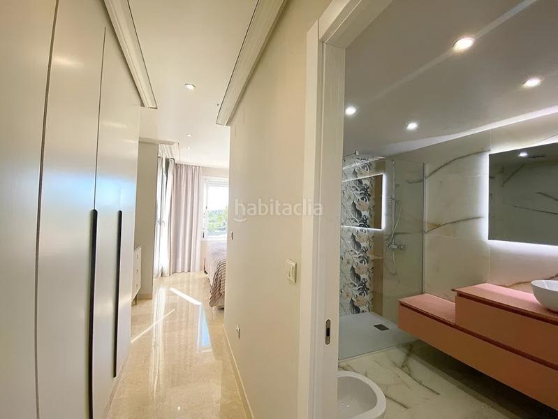 Foto 2c29ac4d-8679-4484-98b0-ecc96be8506d. Ático  en venta en selwo en La Concha - Resina Golf Estepona