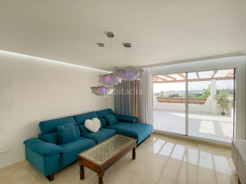 Foto d9af1cd6-e3b4-4745-813c-bf379d5a69c7. Ático  en venta en selwo en La Concha - Resina Golf Estepona