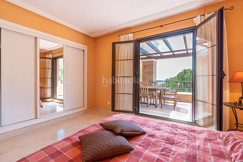 Foto 09e114aa-8b15-4e1e-8558-fbc12f384d16. Apartment with parking pool in los arqueros - puerto del almendro Benahavís