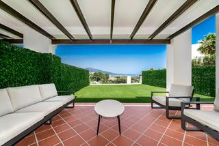 Rez-de-chaussée à Benahavís pueblo. Apartamento en planta baja en venta en benahavís