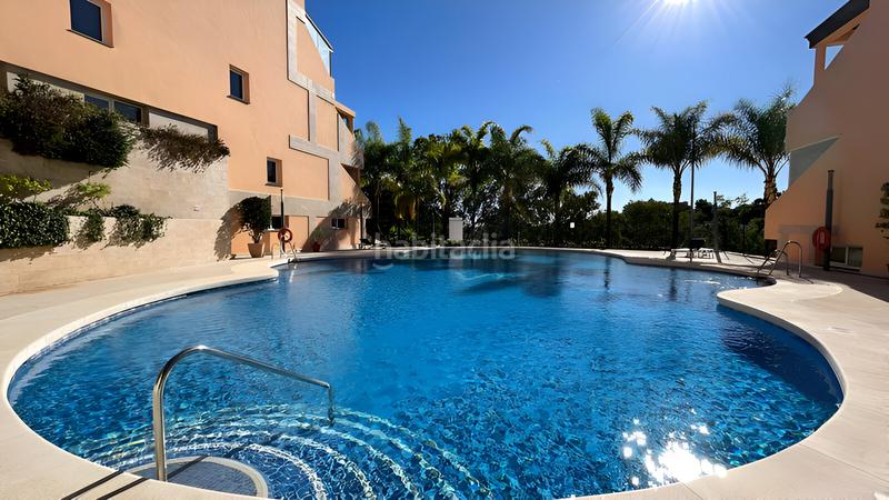 Foto 11bd4706-d112-4310-85ba-79fdfd2423b0. Apartamento  en planta media en venta en Marbella