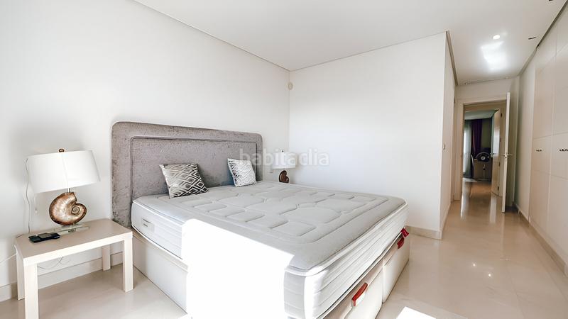 Foto 207c1849-0ccd-43ee-8866-5877b9b627b3. Apartamento  en planta media en venta en Marbella