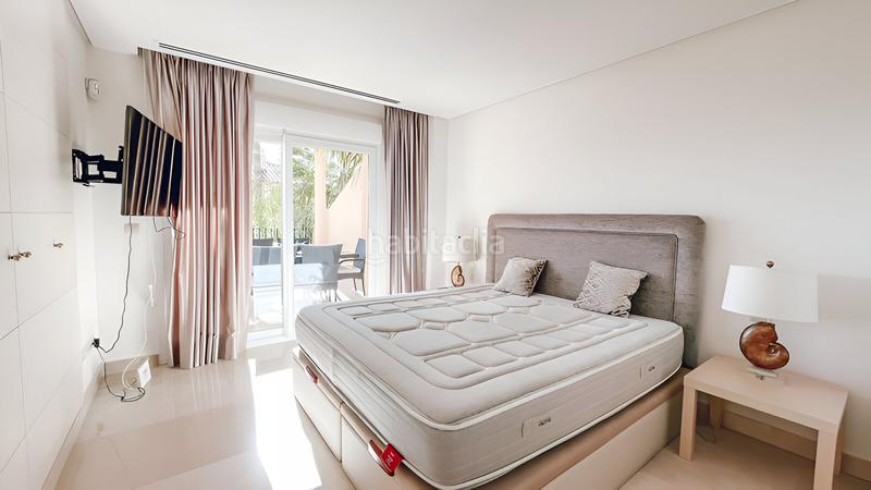 Foto 5e2b43d8-47e0-4971-b1d7-4f45f82db6b7. Apartamento  en planta media en venta en Marbella