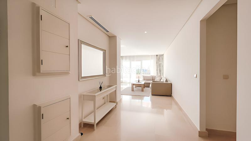 Foto 8ed2f6f3-958e-4892-a519-9305a7712e6d. Apartamento  en planta media en venta en Marbella