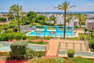 Ground floor en La Concha - Resina Golf. Apartamento en planta baja en venta en selwo
