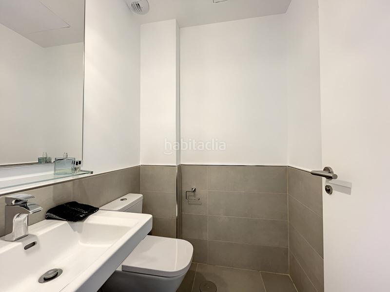 Foto 3dc47807-9377-4d86-badd-3d4b3ba0bf18. Casa amb calefacció aparcament piscina a Manilva pueblo Manilva