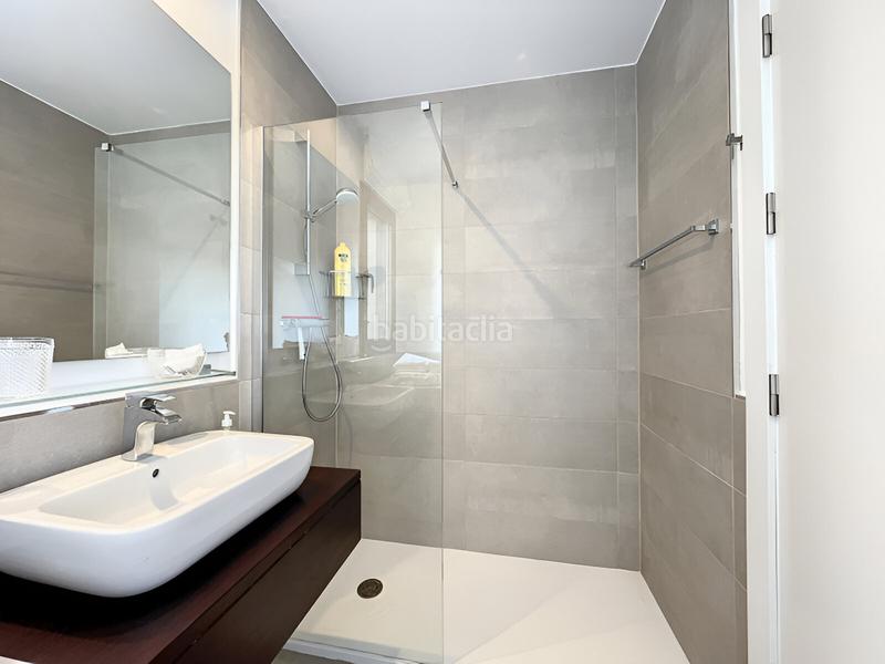Foto e98a11fc-12d6-4db1-b911-067556772651. Casa amb calefacció aparcament piscina a Manilva pueblo Manilva