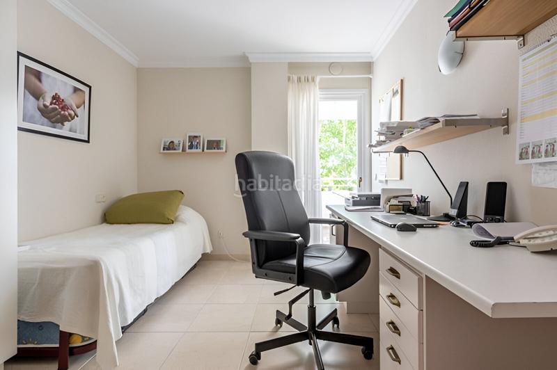 Foto 083610d9-8456-4142-b56e-ae5d3c65c547. Apartamento  en planta media en venta en atalaya en Benahavís