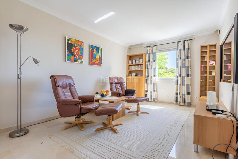 Foto 7b6b863c-fe8e-4e23-a5e7-1762f997d0b7. Apartamento  en planta media en venta en atalaya en Benahavís