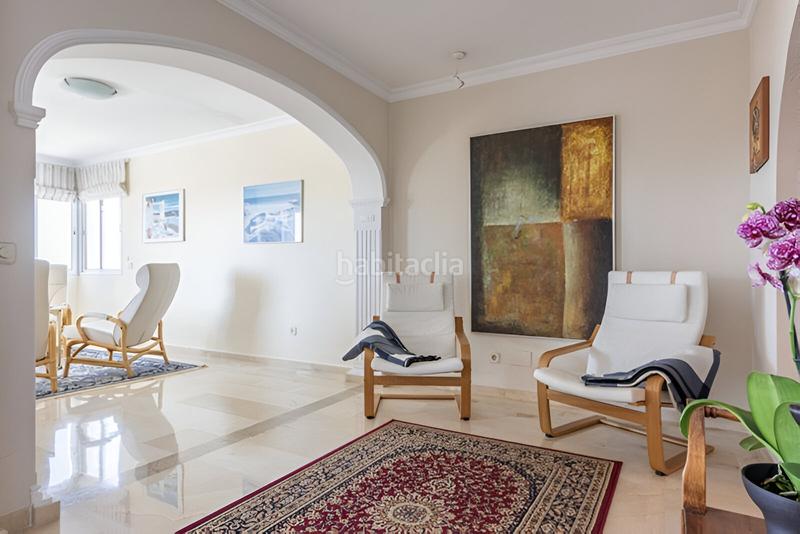 Foto ae77c870-039a-4618-9c73-5407a475543c. Apartamento  en planta media en venta en atalaya en Benahavís