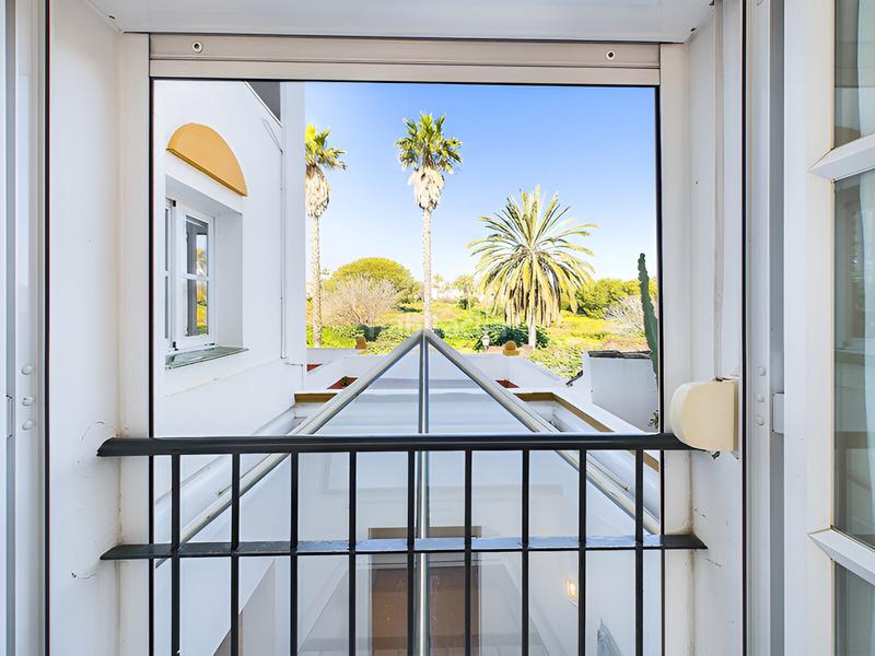Foto a5069d48-e8ac-4914-80ca-29beefe8f284. Casa adossada amb aparcament piscina a Centro Estepona