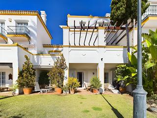 Semi detached house en Centro. Adosado en venta en estepona