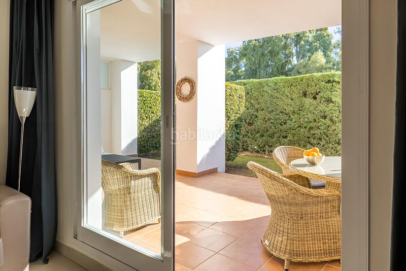 Foto 1871d2cc-caa3-4610-8b13-e9701e49c85e. Planta baja apartamento en planta baja en venta en atalaya en Benahavís