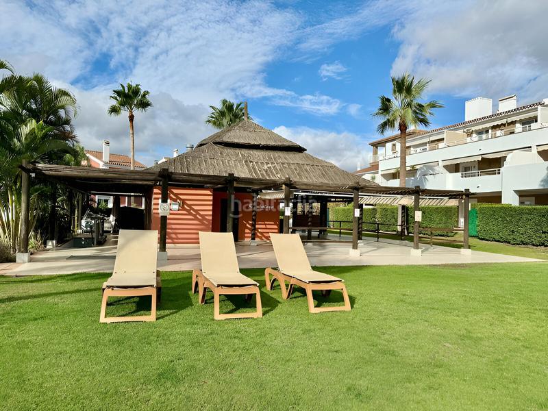 Foto 92855906-12e5-4a55-af62-dad7ae6a747e. Planta baja apartamento en planta baja en venta en atalaya en Benahavís