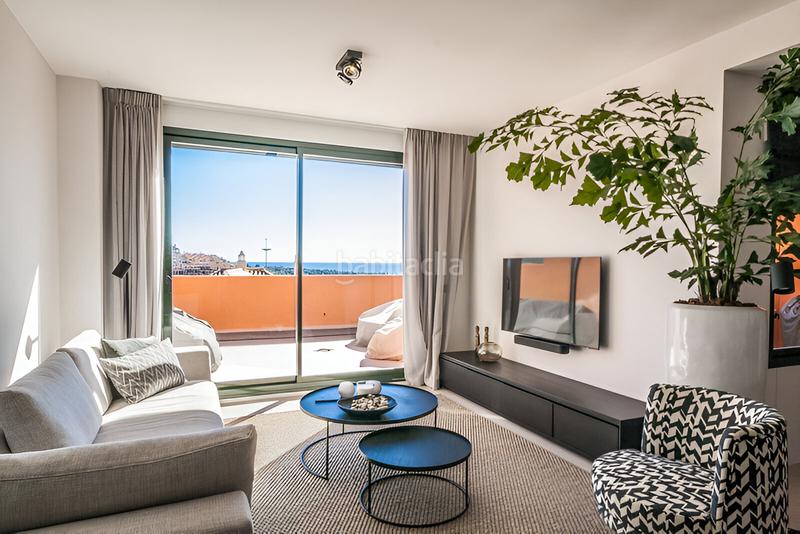 Foto a64067c9-a6a3-40bd-ac23-50c250a288c3. Àtic amb aparcament piscina a Elviria Marbella