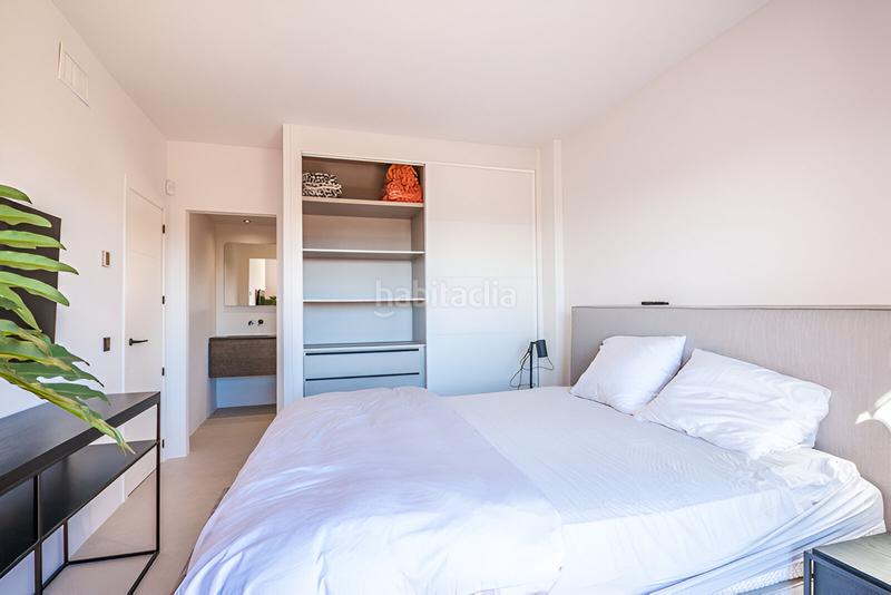 Foto cb9fe29a-c892-4f8a-a99d-0250f977fe13. Àtic amb aparcament piscina a Elviria Marbella