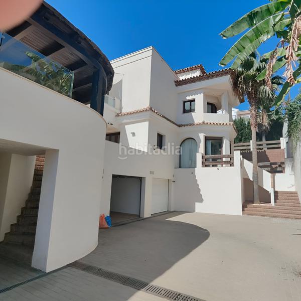 Foto d5bae4fa-b696-41d4-96eb-4f0340f71465. House with heating parking pool in Manilva pueblo Manilva