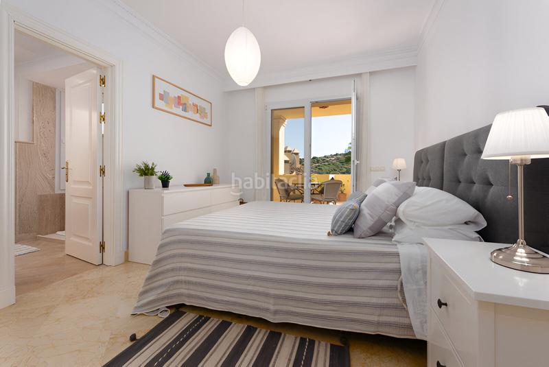 Foto 933058e5-cc71-4455-8728-a283c38f9558. Apartamento  en planta media en venta playa en Casares