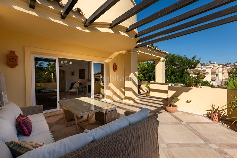 Foto aaba5913-b049-430f-90da-be57d0005971. Apartamento  en planta media en venta playa en Casares
