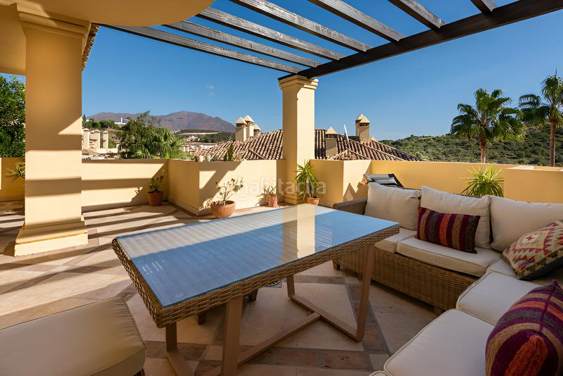 Foto b8012e2e-562c-49c3-85c0-4f86cf55d536. Apartamento  en planta media en venta playa en Casares