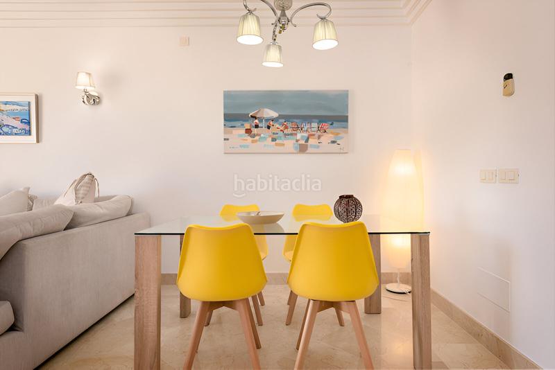 Foto c79f54c8-a044-4a64-9494-e21f731d6497. Apartamento  en planta media en venta playa en Casares