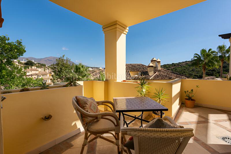 Foto ce1ee9dc-3bd7-4f08-93c7-b44befa68b29. Apartamento  en planta media en venta playa en Casares