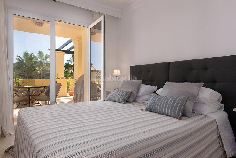 Foto e3af72fd-8def-4e4d-91ec-09836d6f9cf9. Apartamento  en planta media en venta playa en Casares