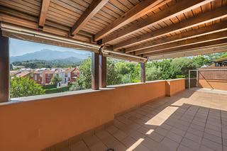 Apartament en Playa Bajadilla - Puertos. Apartamento en planta media en venta en marbella