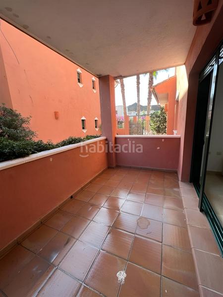 Foto 05942384-7924-46dc-9030-08b6bd15190f. Piano terra con piscina in Cabopino - Artola Marbella