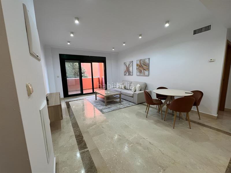 Foto 1ff06d21-fd82-4435-a128-ff13ed08fdc1. Piano terra con piscina in Cabopino - Artola Marbella