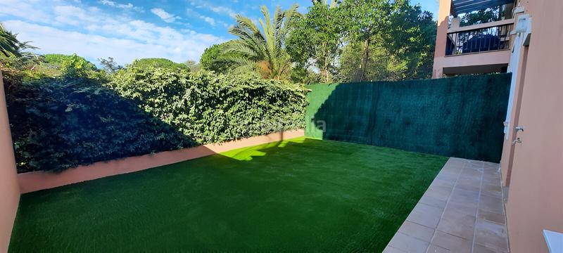 Foto a24dade3-0a90-49dd-a0a9-8cfdb67ff2d2. Piano terra con piscina in Cabopino - Artola Marbella