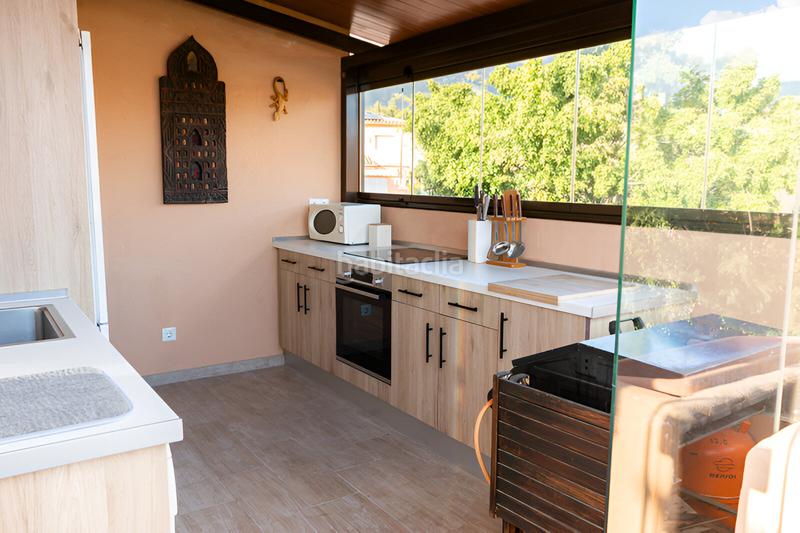 Foto 1f55736f-855a-48ab-be81-cb862966c323. Reihenhaus mit parking pool in Puente Romano Marbella